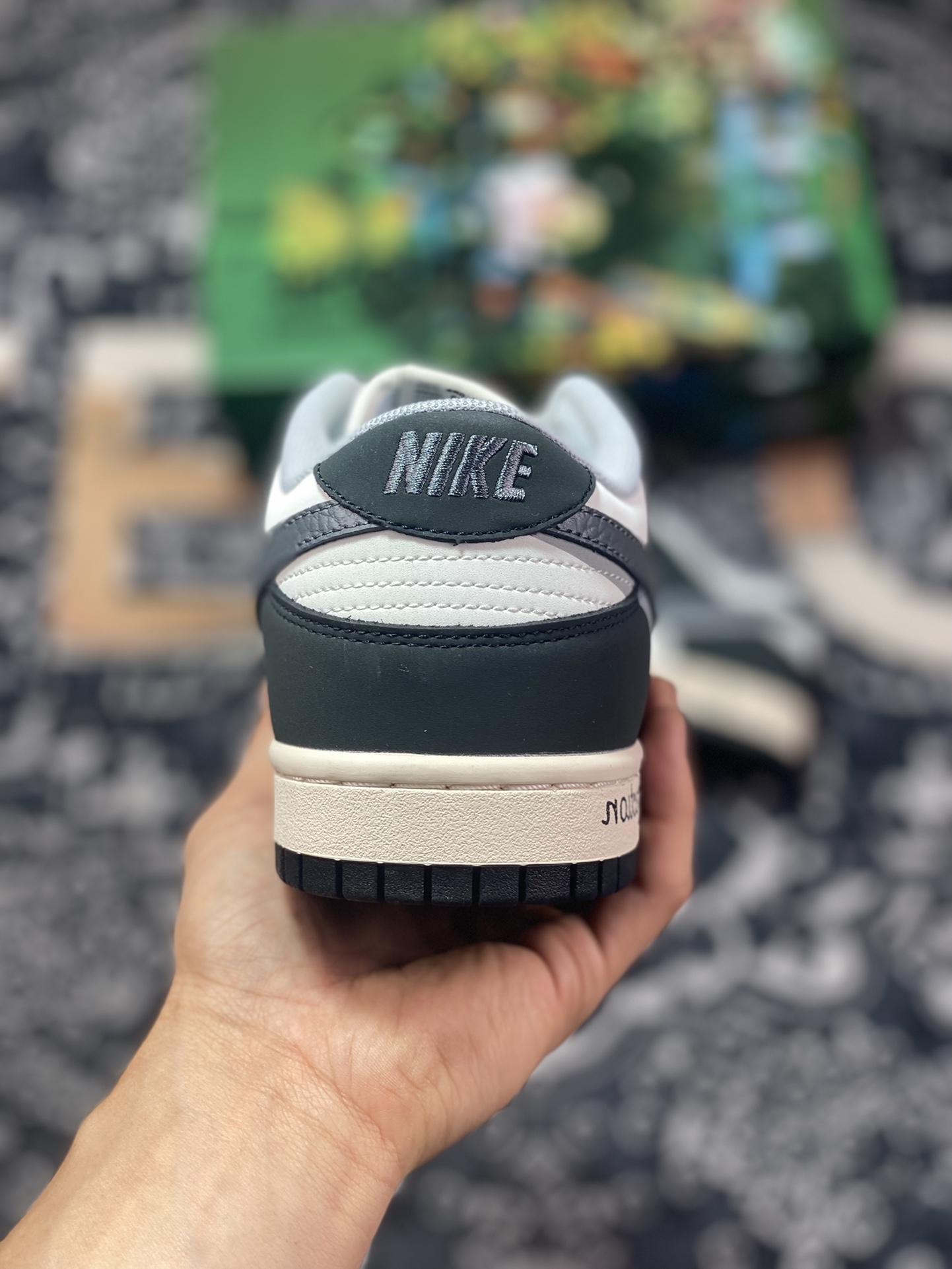 Otomo Katsuhiro x Nike SB Dunk Low”Steamboy OST”扣篮板鞋“磨砂黑白灰双钩”DD0302-256
