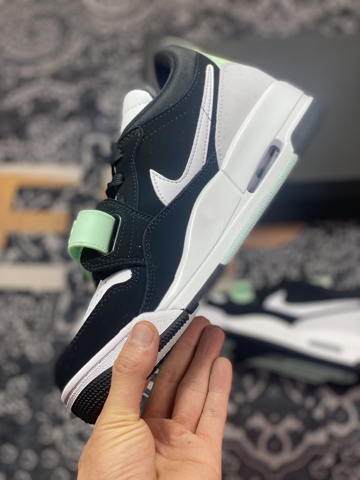Nike Air Jordan Legacy 312 Low”Black White Teal Tint”乔丹篮球鞋“夜光泼墨荧光熊猫”CJ5500-013