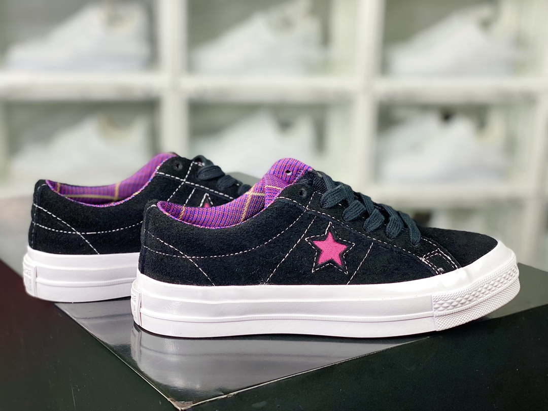 Converse Chuck One Star OX Suede ”Twisted Classi” Sneakers ”Black Purple Five Stars” 166847C