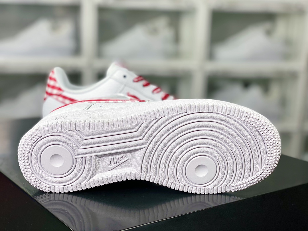 Air Force 1'07 Low ”Red Gingham” Air Force One classic low-top sneakers ”leather white light red striped plaid” DZ2784-100