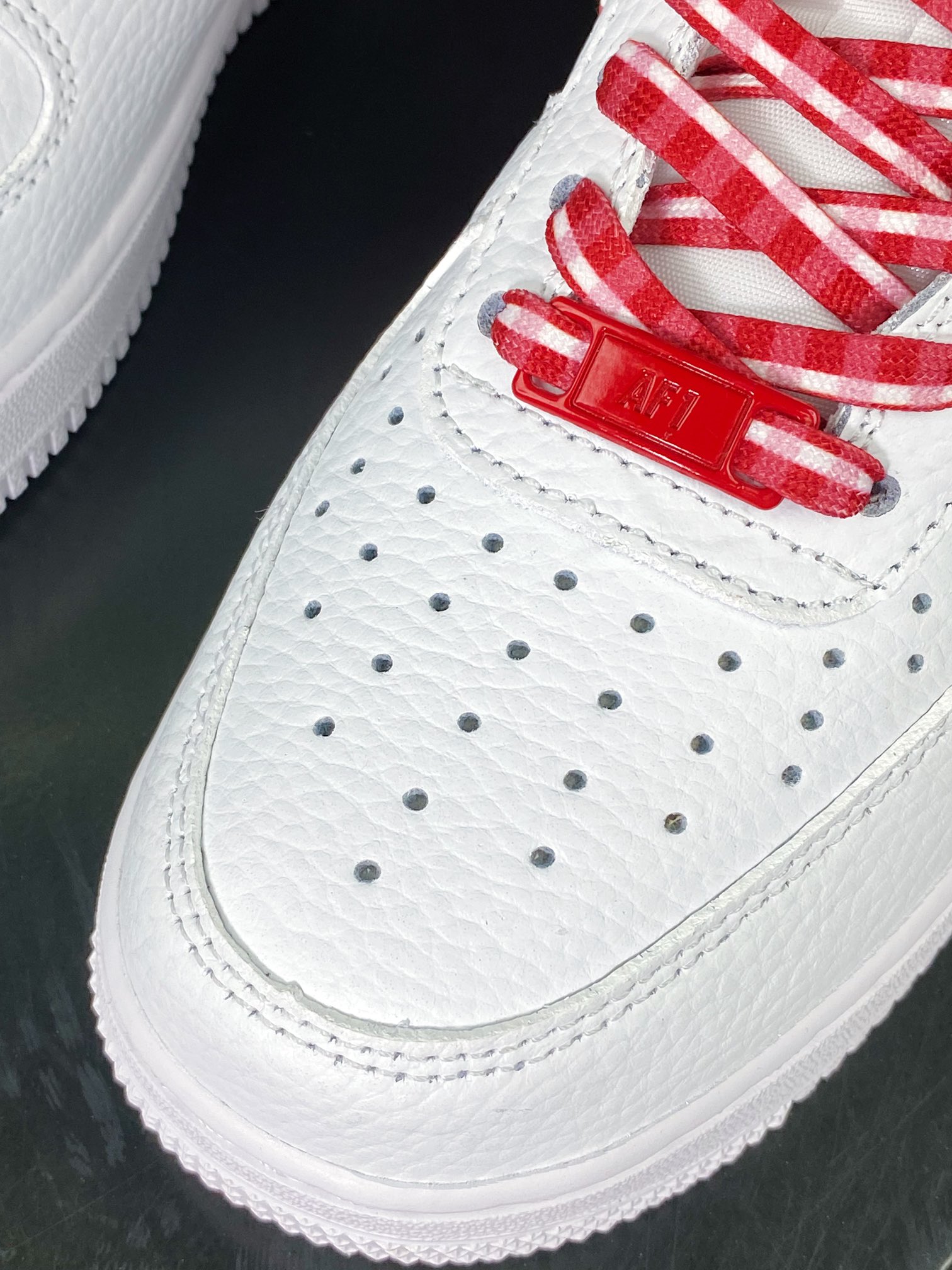 Air Force 1'07 Low ”Red Gingham” Air Force One classic low-top sneakers ”leather white light red striped plaid” DZ2784-100