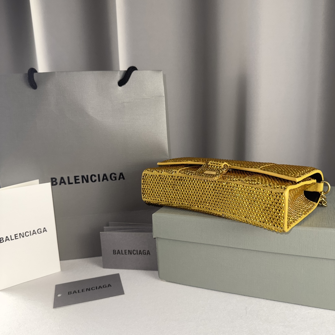 Balenciaga Style Crossbody Bag Bags Crossbody Bag detail image 3 from source 776187