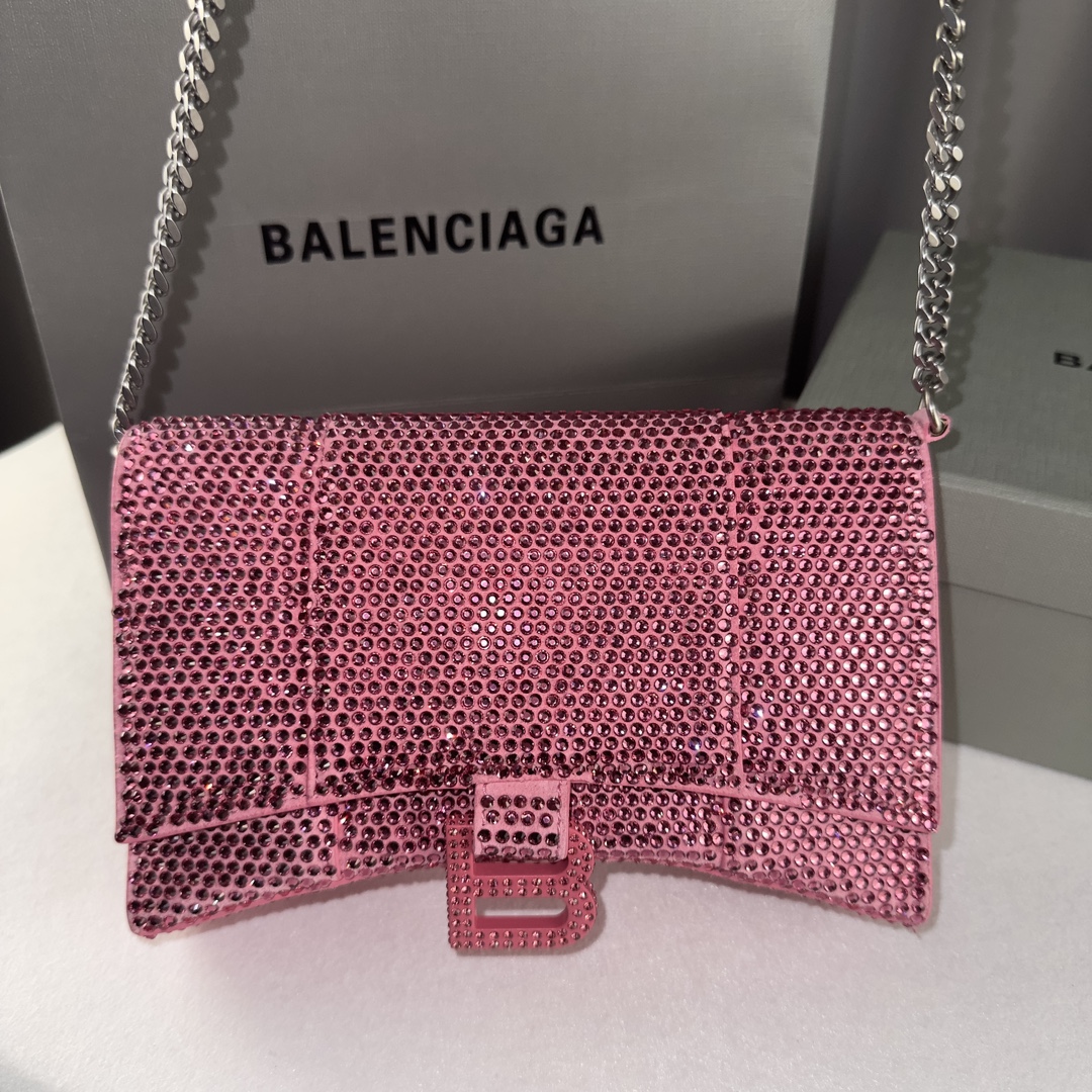 Balenciaga Style Pink Crossbody Bag Bags Crossbody Bag detail image 4 from source 776188