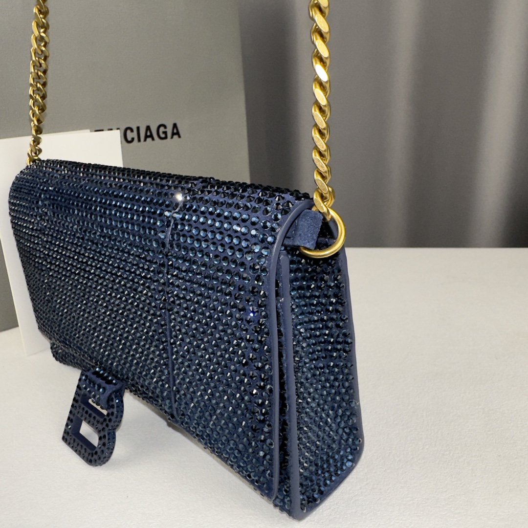 Balenciaga Style Crossbody Bag Bags Crossbody Bag detail image 4 from source 776189