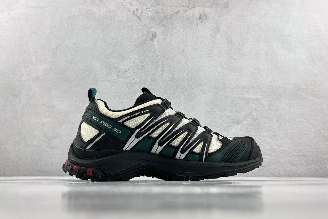 New version of SALOMON XA PRO 3D black 414677