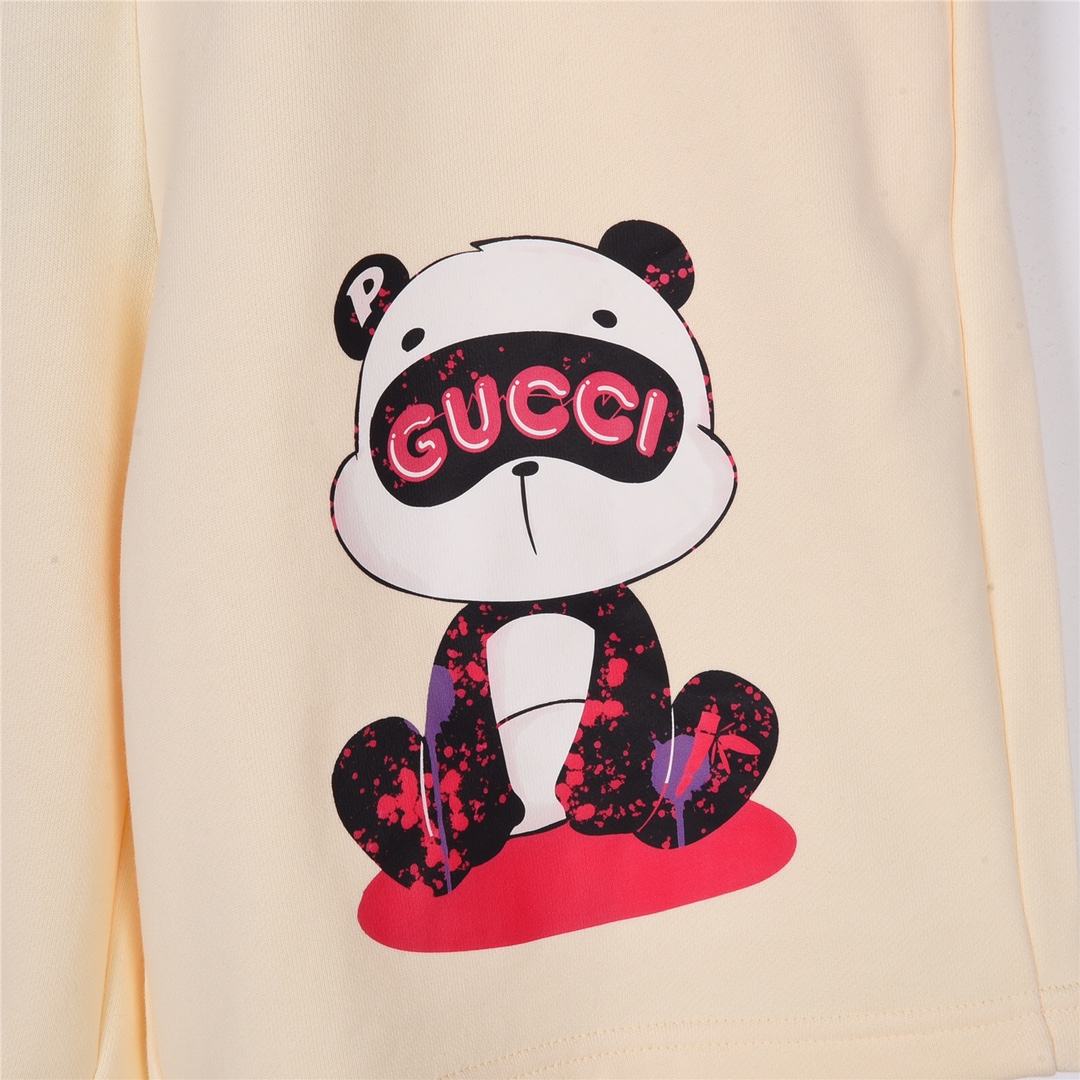 180 Gucci/古驰 23Fw 夏季新款国宝熊猫印花短裤