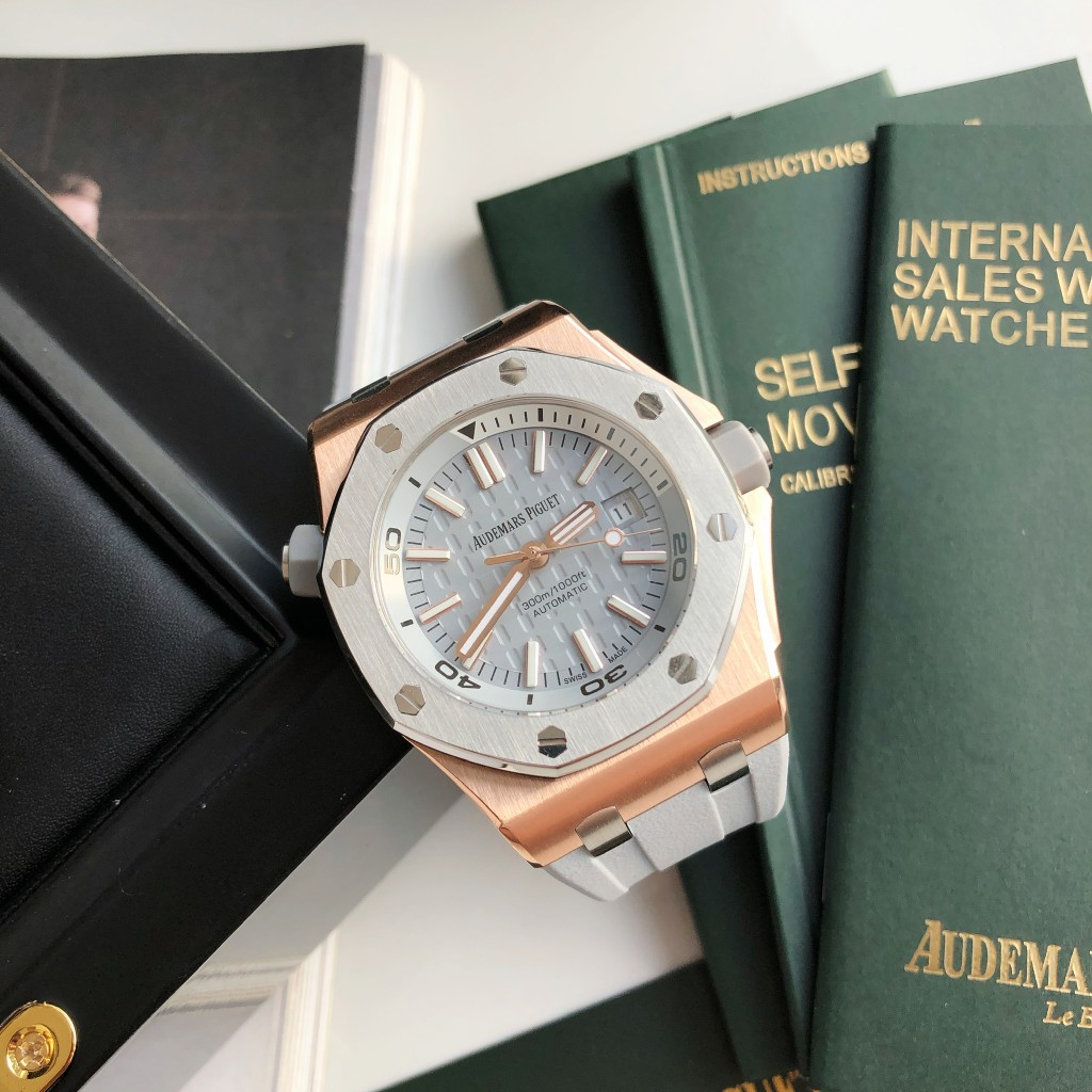 Audemars Piguet שעונים