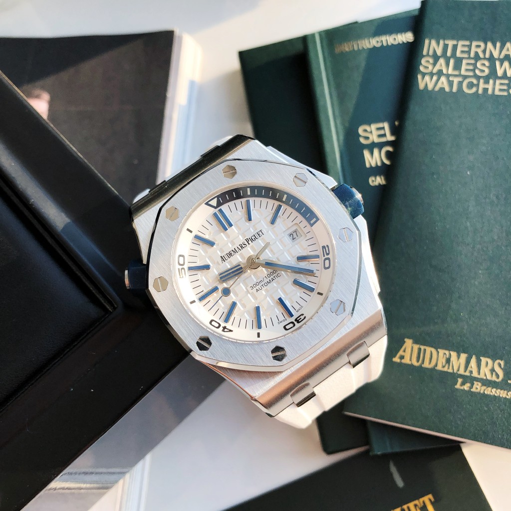 Audemars Piguet באינטרנט
 שעונים המזויף הכי טוב