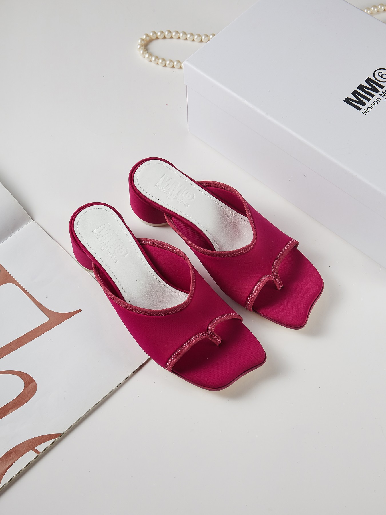 Sandalias con punta dividida Maison Margiela MM6 Lanzamiento de nuevo producto exclusivo 2023. La versión más alta del …