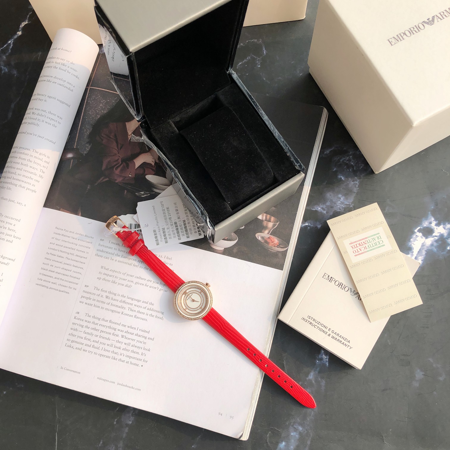¡Nuevo primer lanzamiento exclusivo! 💗Reloj de lujo para mujer Armani Fashionable Diamond Crown Starry Light…