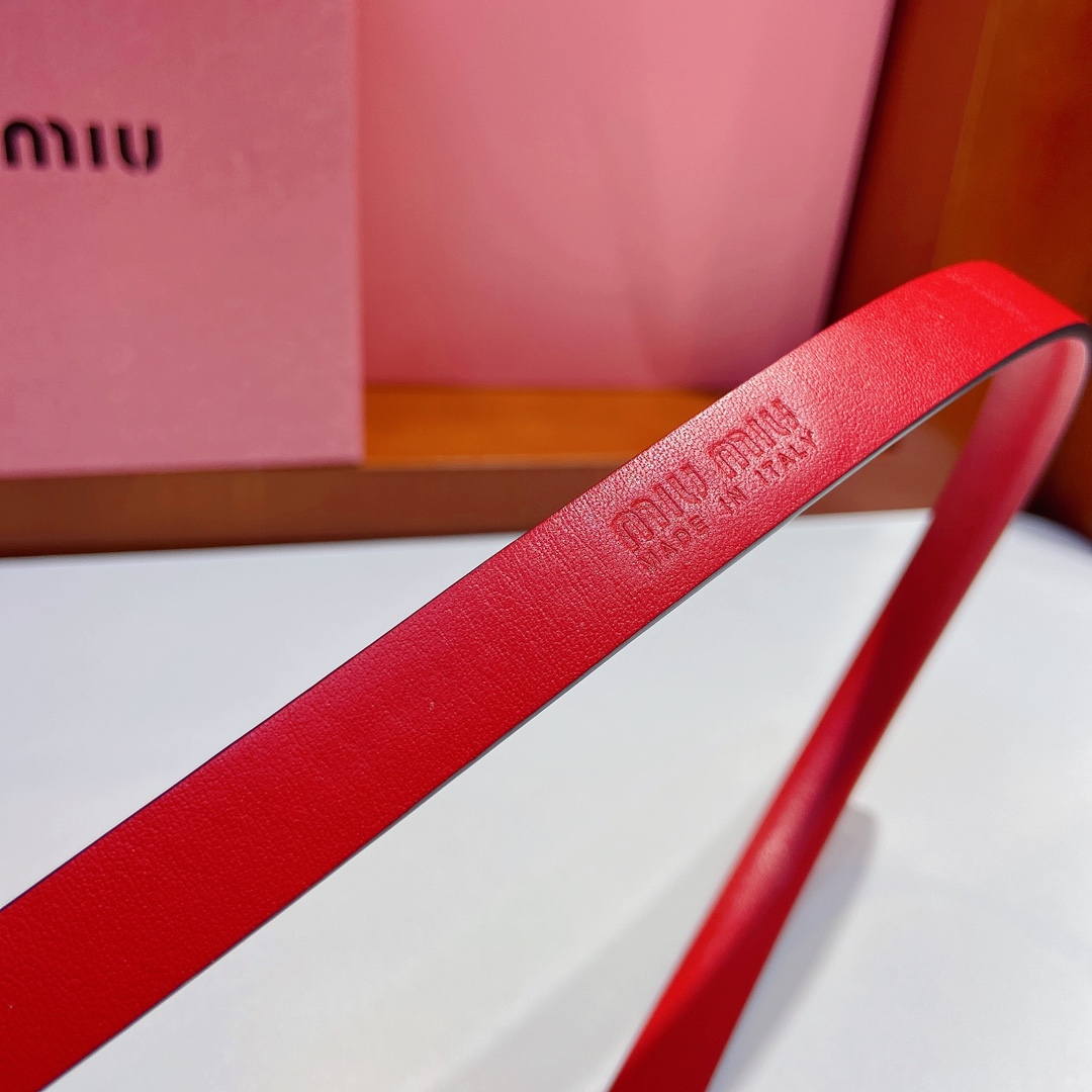 miumiu新款同步1.5cm宽度C