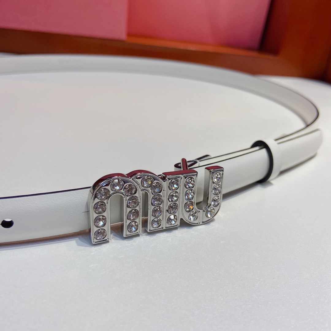 miumiu新款同步1.5cm宽度C