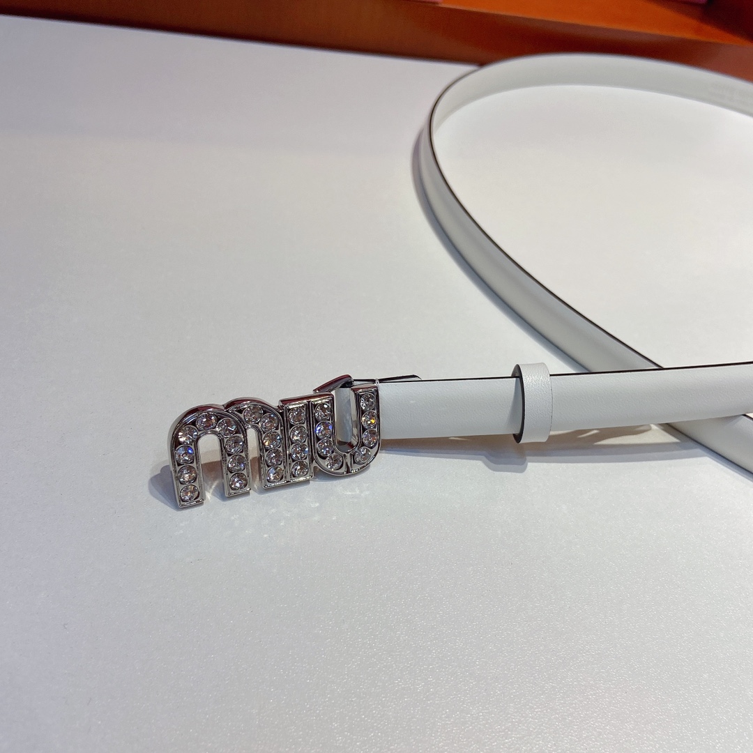 miumiu新款同步1.5cm宽度C