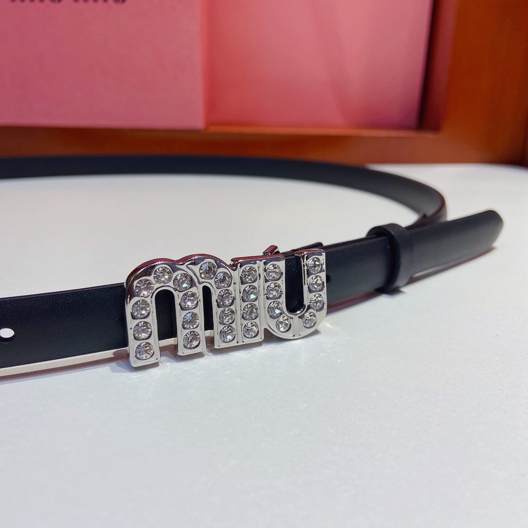 miumiu新款同步1.5cm宽度C