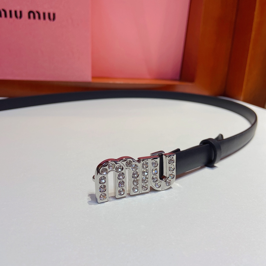 miumiu新款同步1.5cm宽度C