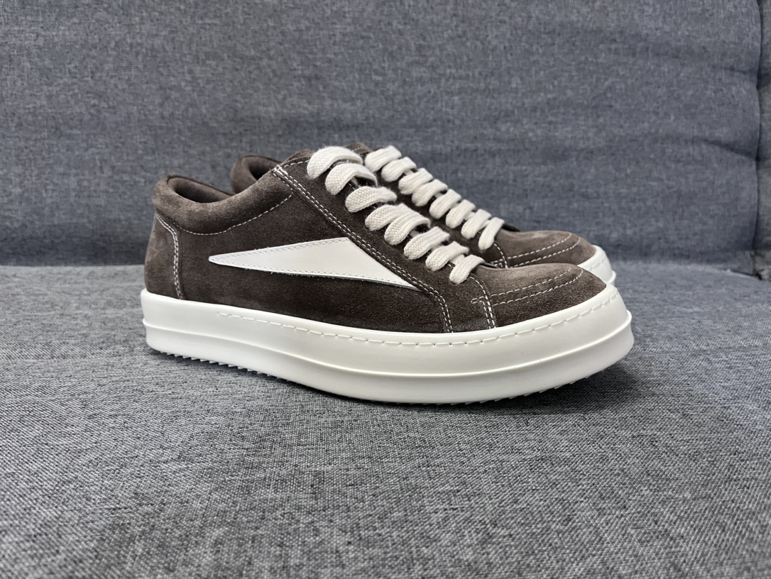 Versión alta de Guangzhou. Línea principal de RICK OWENS, modelo exclusivo de terciopelo de vaca camel de corte bajo co…
