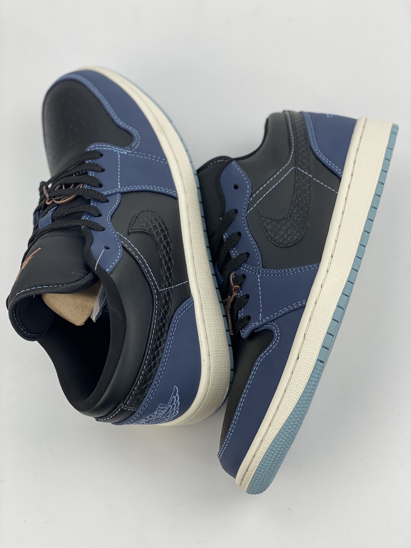 Air Jordan 1 Low Black Blue Toe AJ1 Joe 1 Low Top Casual Shoes FJ5478-010