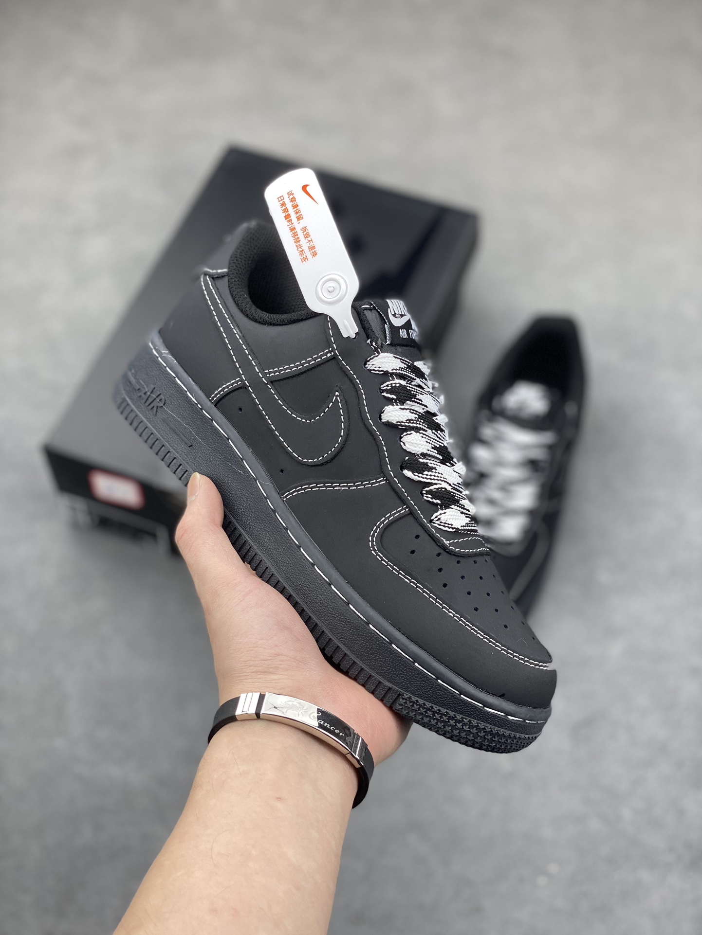 Nike Air Force 1 Low Black and White Stitching Men's and Women's Shoes 2 i1684092073 8784 0