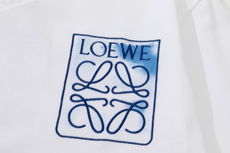 新款无敌百搭的蓝色刺绣大logo LOEWE 罗意威 Logo标识进口机绣