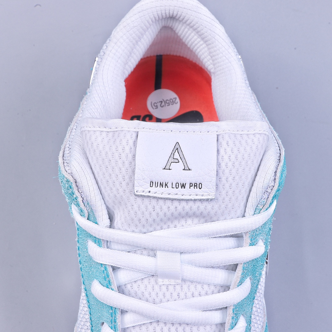 400 S2 April Skateboards x Nike SB Dunk Low 联名款 板鞋 FD2562-400
