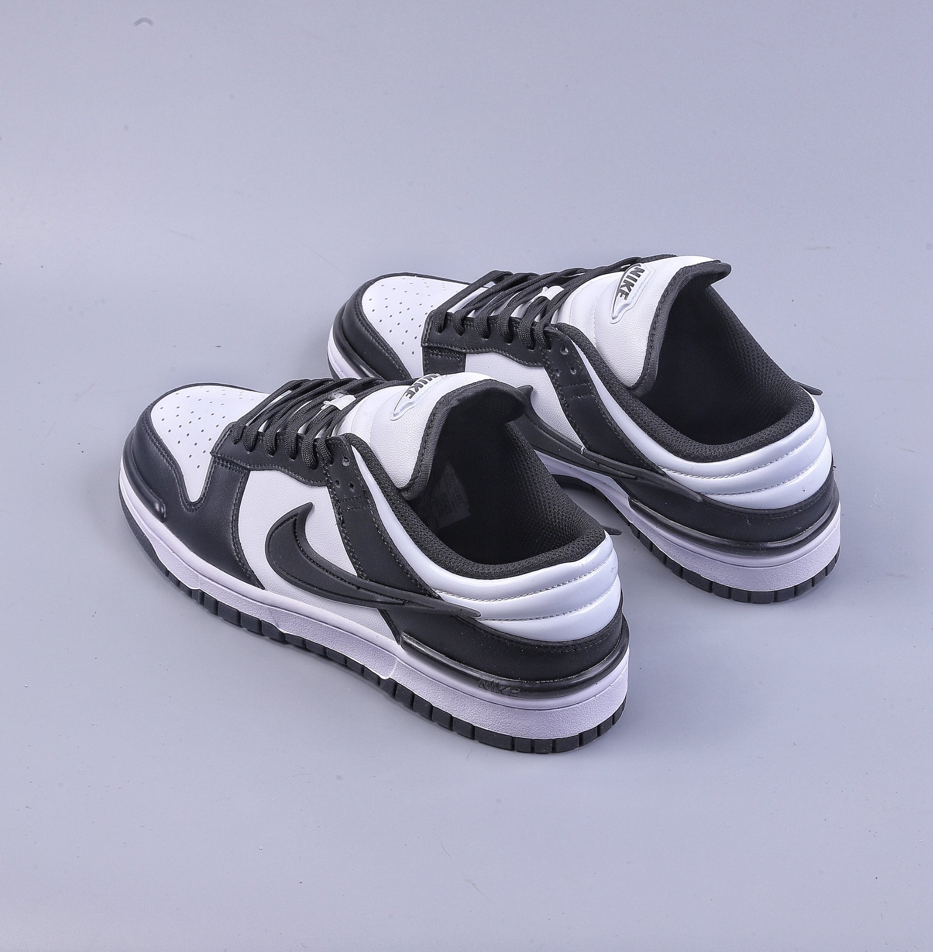 220 F Nike Dunk Low ”Twist Panda” 黑白熊猫 DZ2794-001