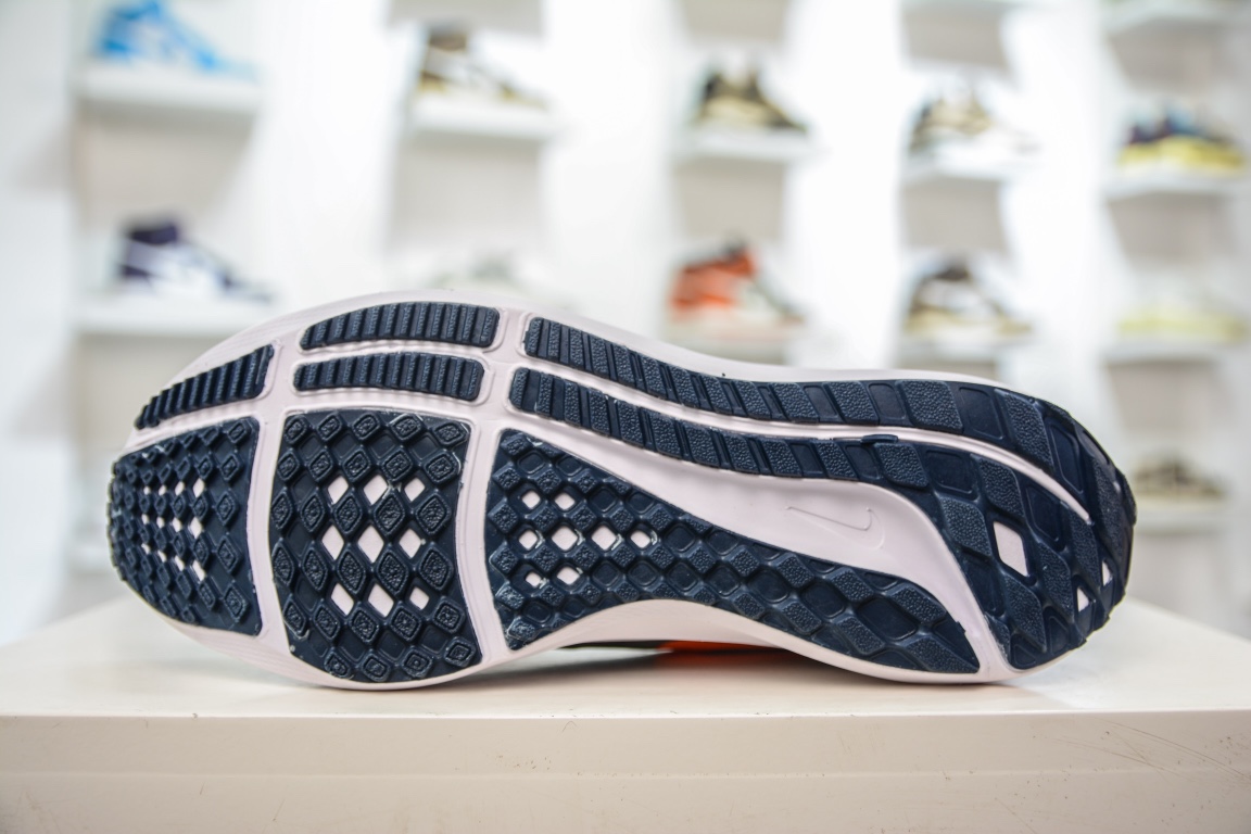 150 E Nike VIALE 缓震气垫跑步鞋时尚慢跑鞋休闲运动鞋时尚男鞋 957618-106