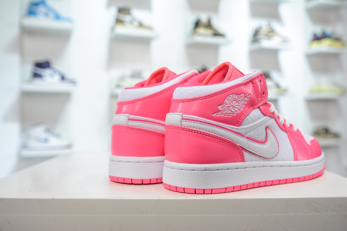 240 U 原装Air Jordan 1 Mid 中帮篮球鞋 555112-611