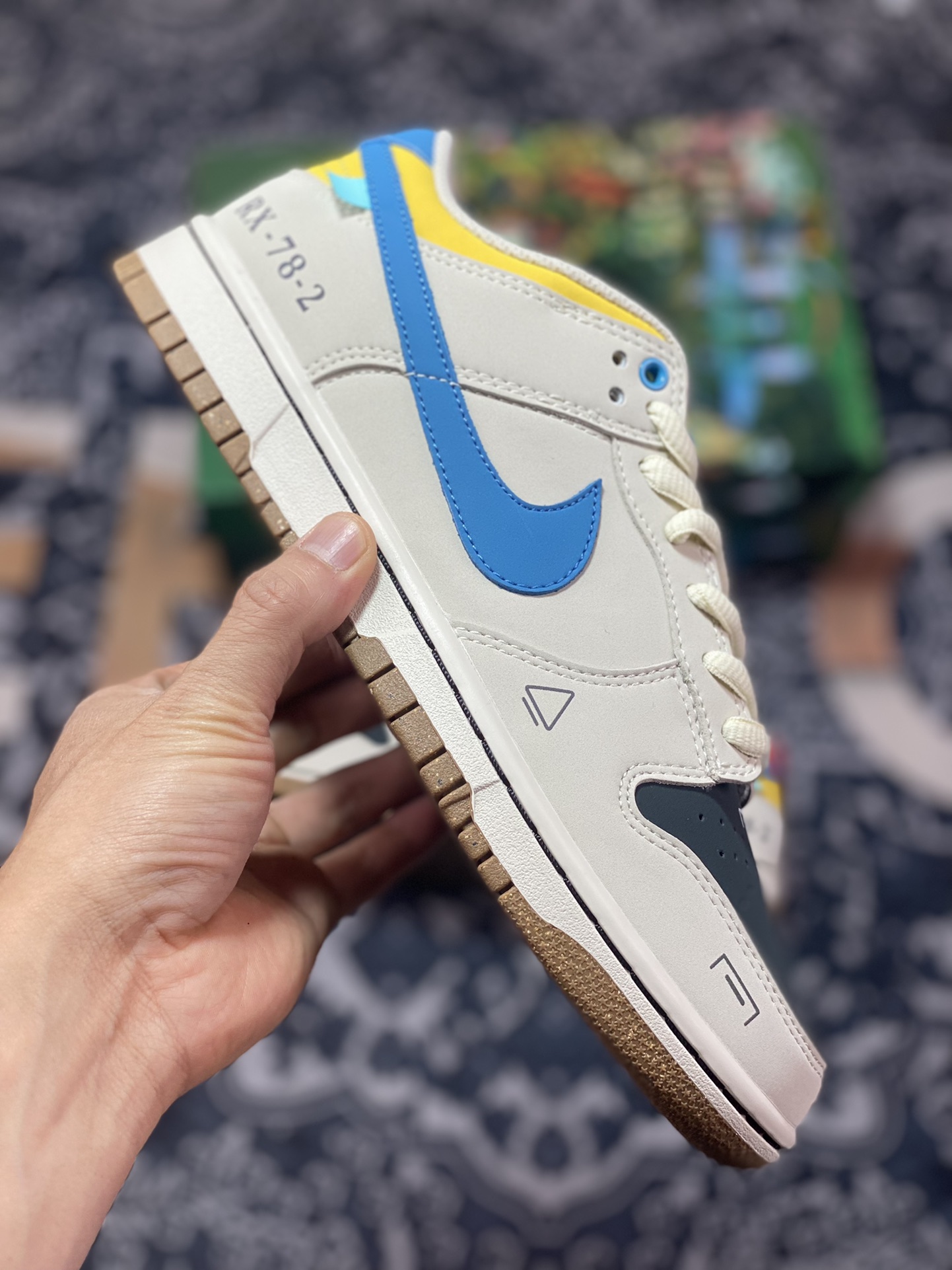 Otomo Katsuhiro x Nike SB Dunk Low ”RX-78-2/Steamboy OST” dunk shoes ”Gundam Beige White Black Yellow Blue Red Mandarin Duck” DD0302-356