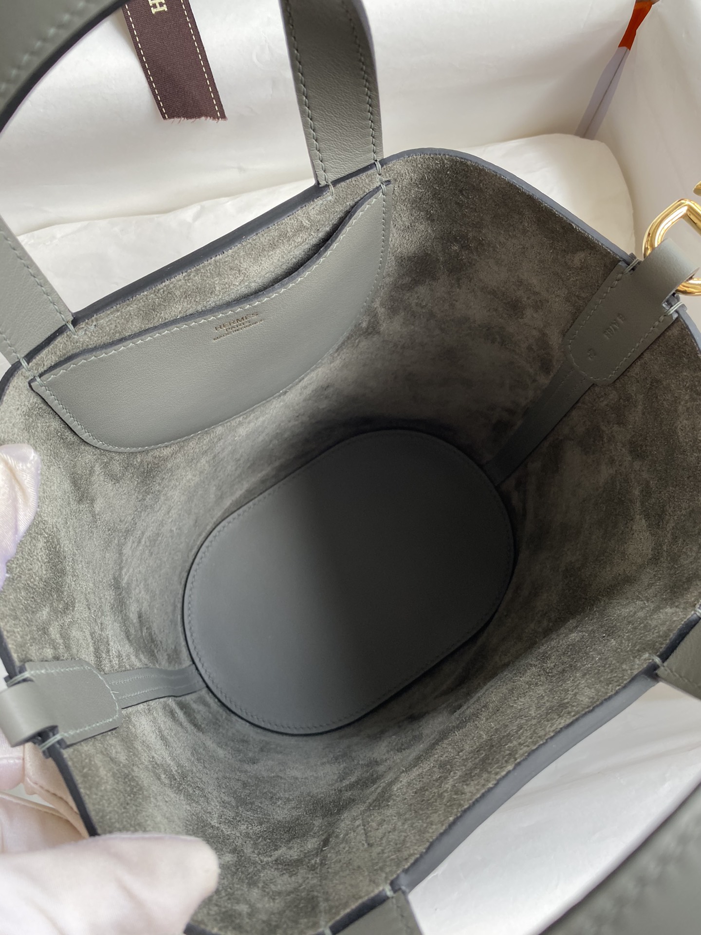 新品Intheloop猪鼻子菜篮子18cm原厂进口TC皮拼swift皮专柜同步手工蜡线缝制纯钢五金现货