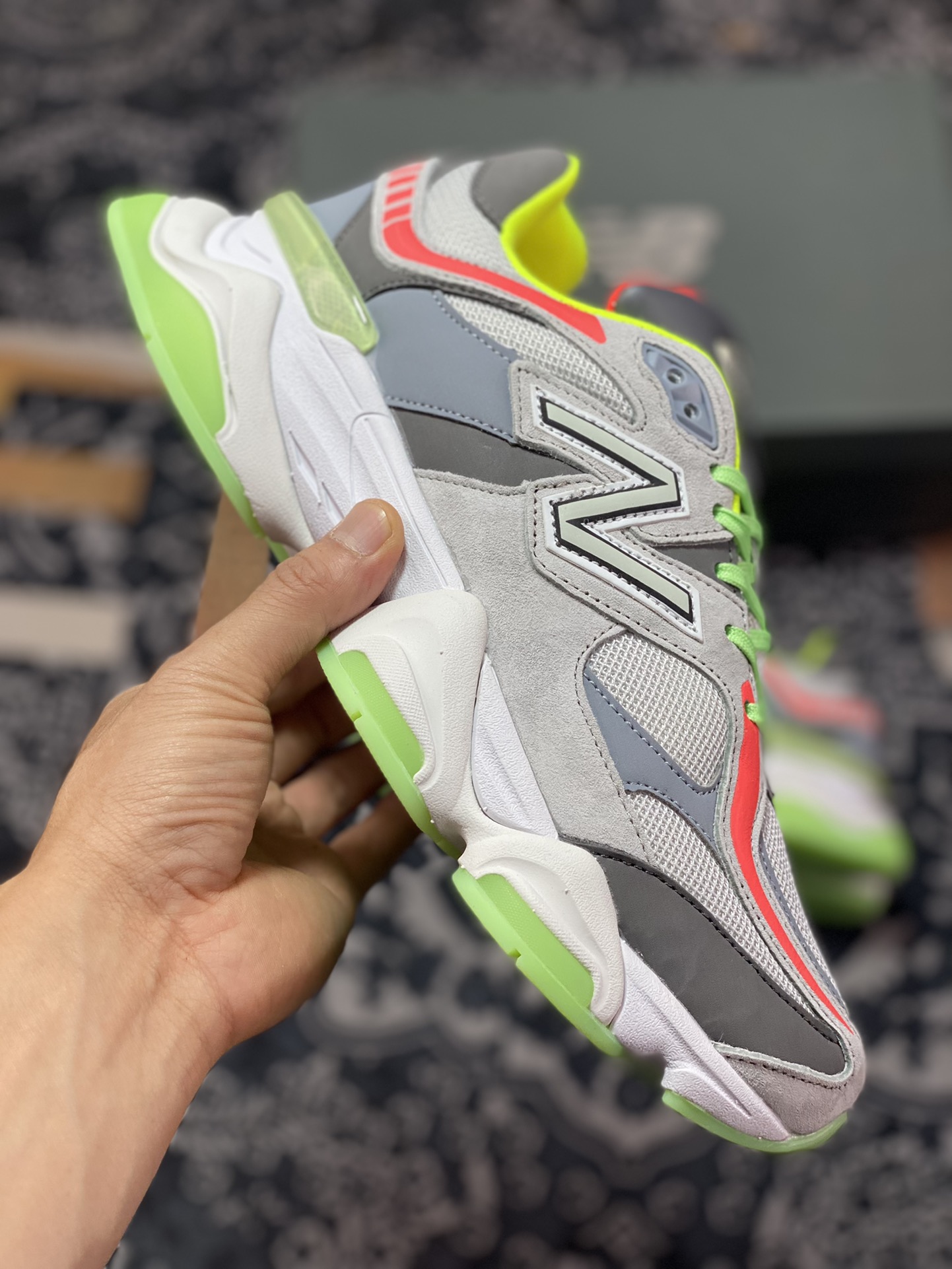 New Balance 9060 ”Noctilucence” series retro all-match dad running shoes ”gray bright yellow fluorescent green red luminous bottom” U9060DGG