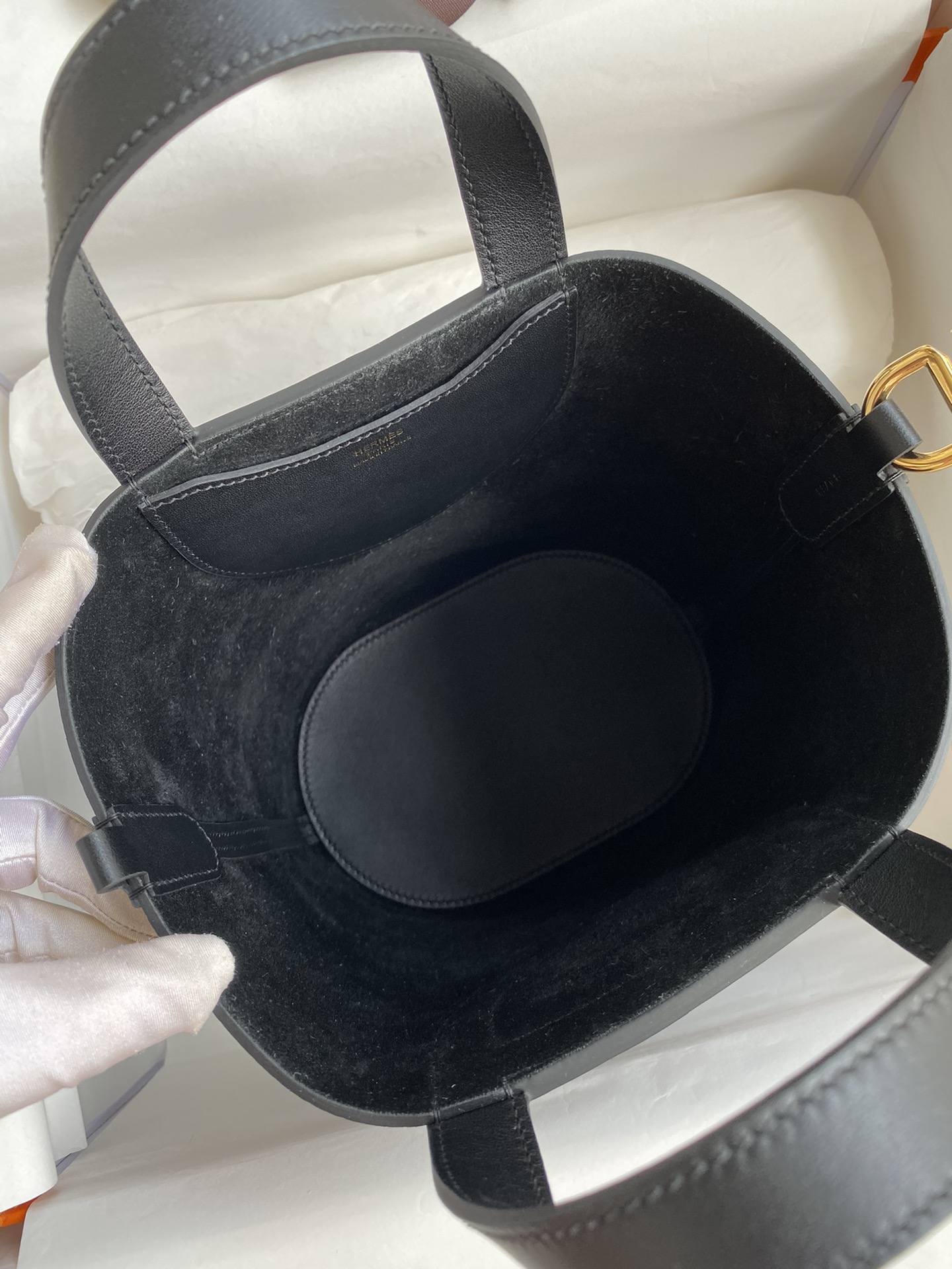 新品Intheloop猪鼻子菜篮子18cm原厂进口TC皮拼swift皮专柜同步手工蜡线缝制纯钢五金现货