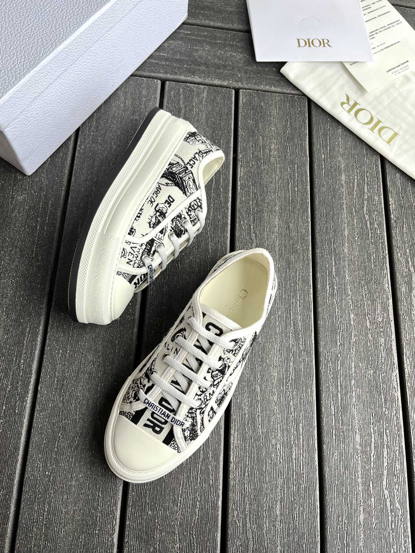 Женские кроссовки Dior White Oblique с утолщенной подошвой