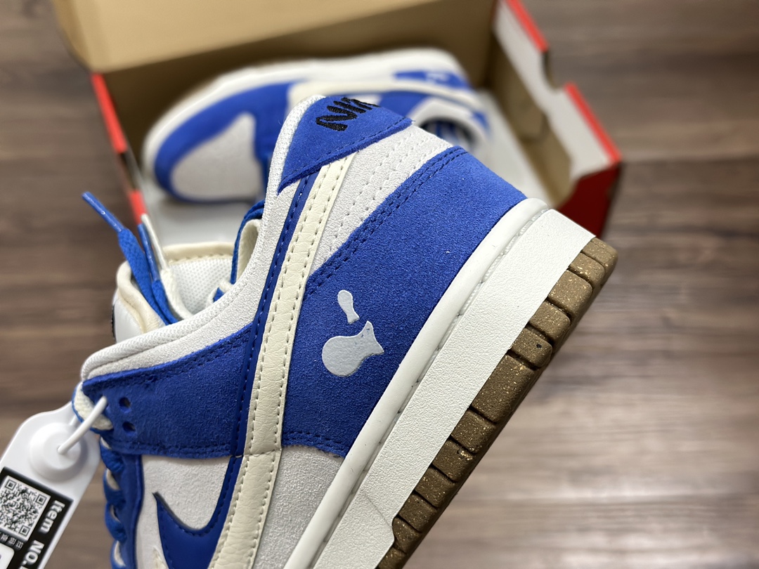 220 NIKE SB Dunk Low 低帮休闲运动鞋 DO9457-139