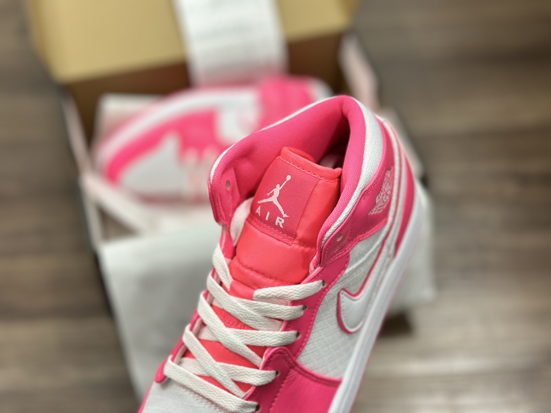 220 NIKE air Jordan1 mid 中帮休闲运动鞋 555112-611