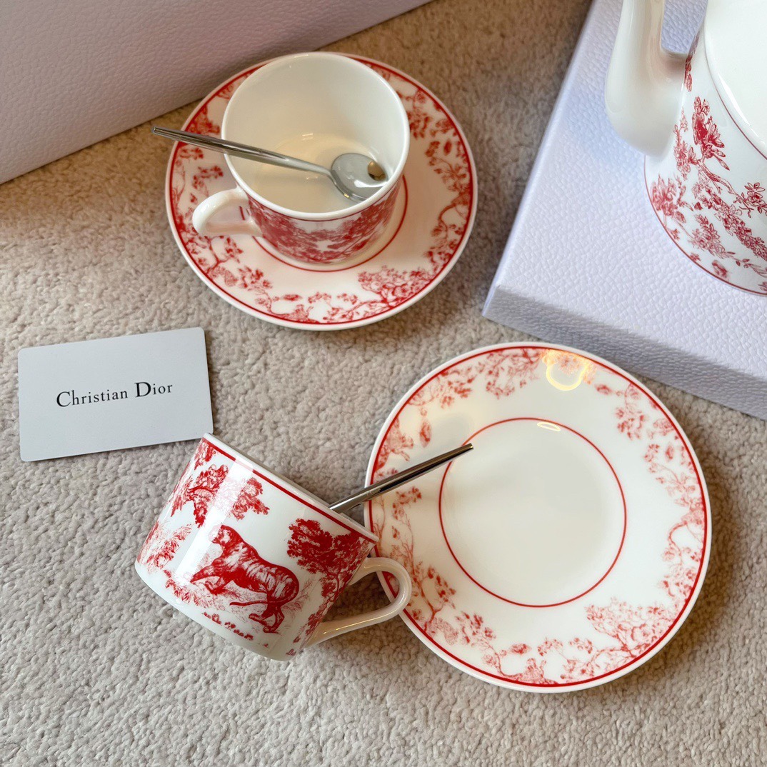 迪奥 Dior 高定典藏名品高定成衣时装外套连衣裙衬衫T恤 #F0B80406 3