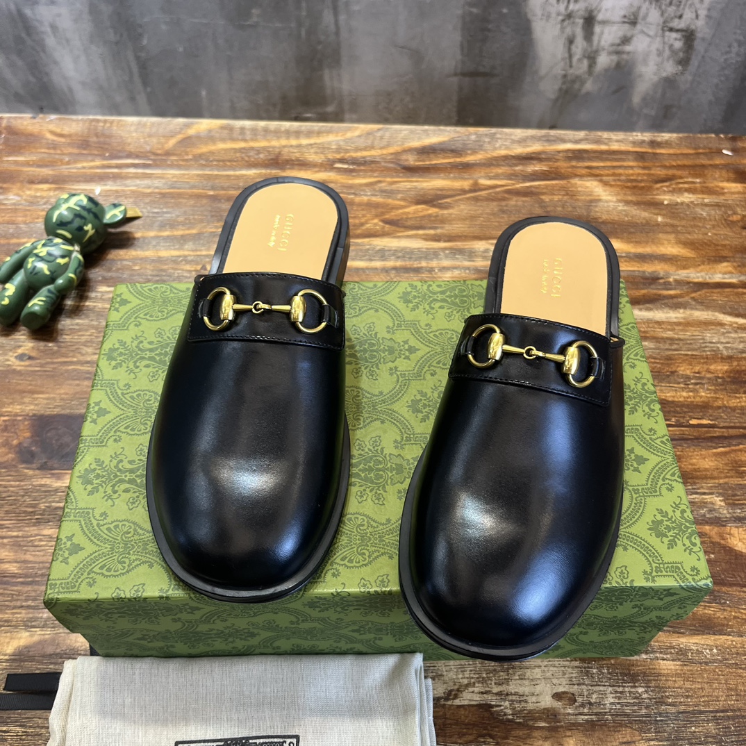 Gucci 新款男士马衔扣拖鞋