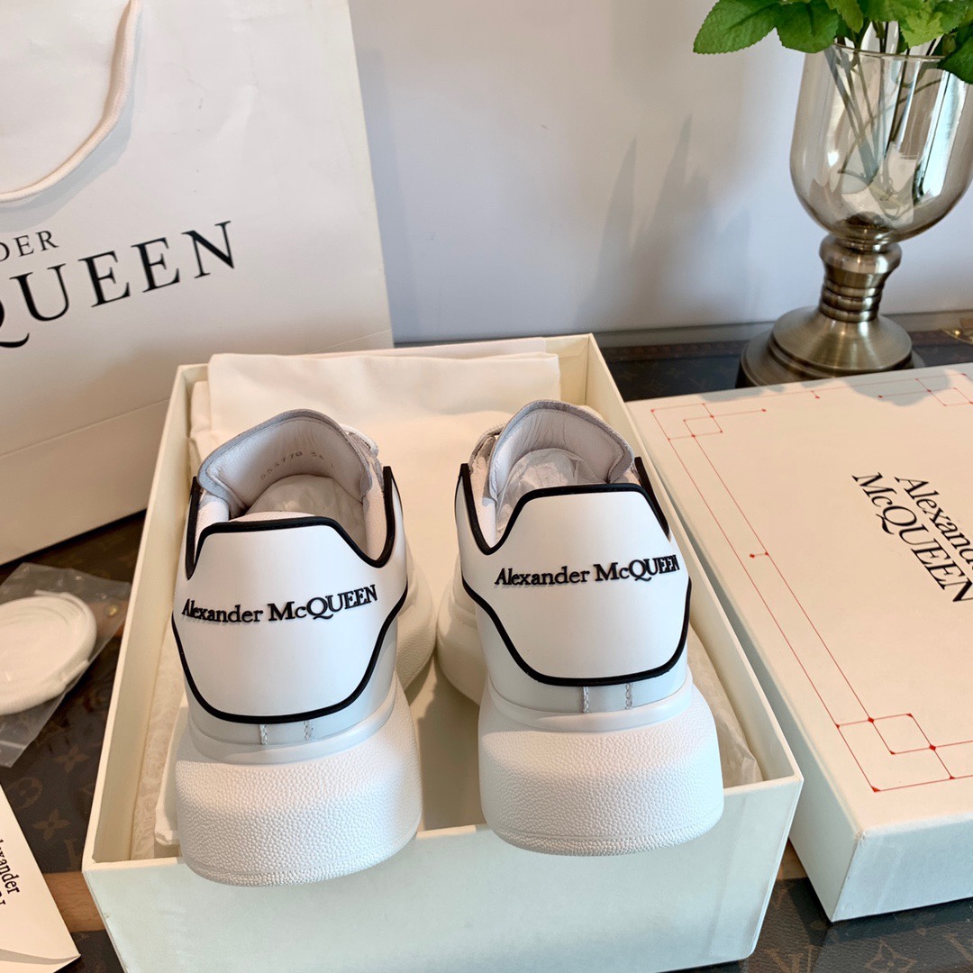Roger Vivier Haute Couture Haute Couture Ready-to-Wear Clothing Dress 7