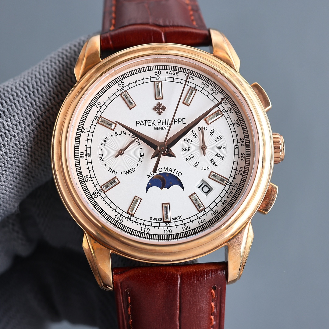 NO:726301,Platinum Patek Philippe complication chronograph series produced by TW Factory is launched. PatekPhilippe is a noble work of art!  1. Equipped with imported multi-functional movement (zero repair) function (24 hours, week/star/month) 2. Imported 316L stainless steel, using 18k quality furnace vacuum plating!  3 Paired with Italian imported calfskin!  Original pin buckle!  4 diameter 42mm!  5 Wear-resistant and scratch-resistant sapphire glass mirror!  Produced by TW Simple but not simple!  You can never own a Patek Philippe, you are just keeping it for your descendants!  ,,cowhide19860909白 金 TW Factory出品 百达.翡丽复杂功能计时系列上市 PatekPhilippe 贵族的艺术品！ 1搭配进口多功能机芯（零返修）功能（24小时,星期/星辰/月份） 2进口316L精钢,采用18k品质炉内真空电镀！ 3搭配意大利进口小牛皮！原装针扣！ 4直径42毫米！ 5耐磨防刮蓝宝石玻璃镜面！ TW出品 简约而不简单！你永远无法拥有一块百达.翡丽,你只是在替你的后代保管他！,,cowhide,Watch