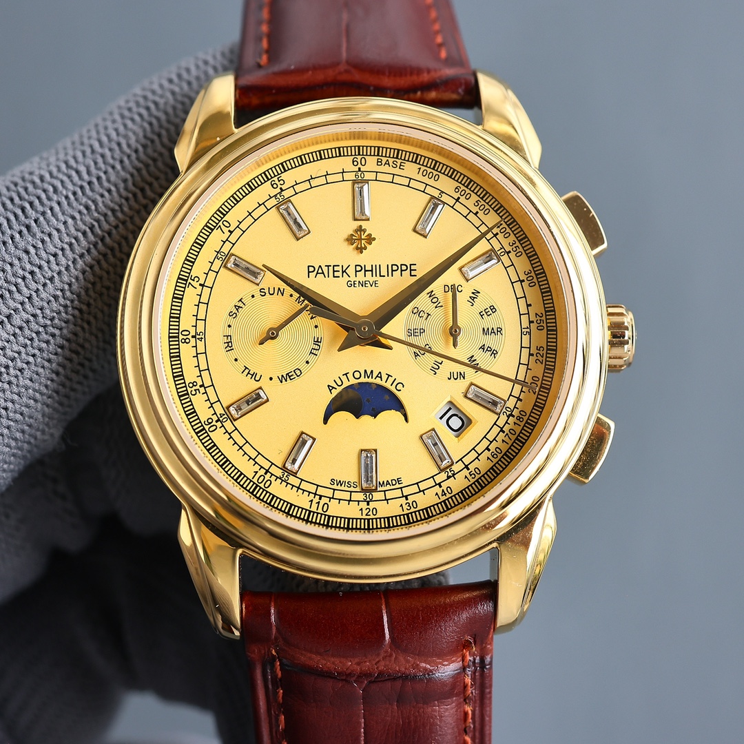 NO:726296,Platinum Patek Philippe complication chronograph series produced by TW Factory is launched. PatekPhilippe is a noble work of art!  1. Equipped with imported multi-functional movement (zero repair) function (24 hours, week/star/month) 2. Imported 316L stainless steel, using 18k quality furnace vacuum plating!  3 Paired with Italian imported calfskin!  Original pin buckle!  4 diameter 42mm!  5 Wear-resistant and scratch-resistant sapphire glass mirror!  Produced by TW Simple but not simple!  You can never own a Patek Philippe, you are just keeping it for your descendants!  ,,cowhide19860909白 金 TW Factory出品 百达.翡丽复杂功能计时系列上市 PatekPhilippe 贵族的艺术品！ 1搭配进口多功能机芯（零返修）功能（24小时,星期/星辰/月份） 2进口316L精钢,采用18k品质炉内真空电镀！ 3搭配意大利进口小牛皮！原装针扣！ 4直径42毫米！ 5耐磨防刮蓝宝石玻璃镜面！ TW出品 简约而不简单！你永远无法拥有一块百达.翡丽,你只是在替你的后代保管他！,,cowhide,Watch