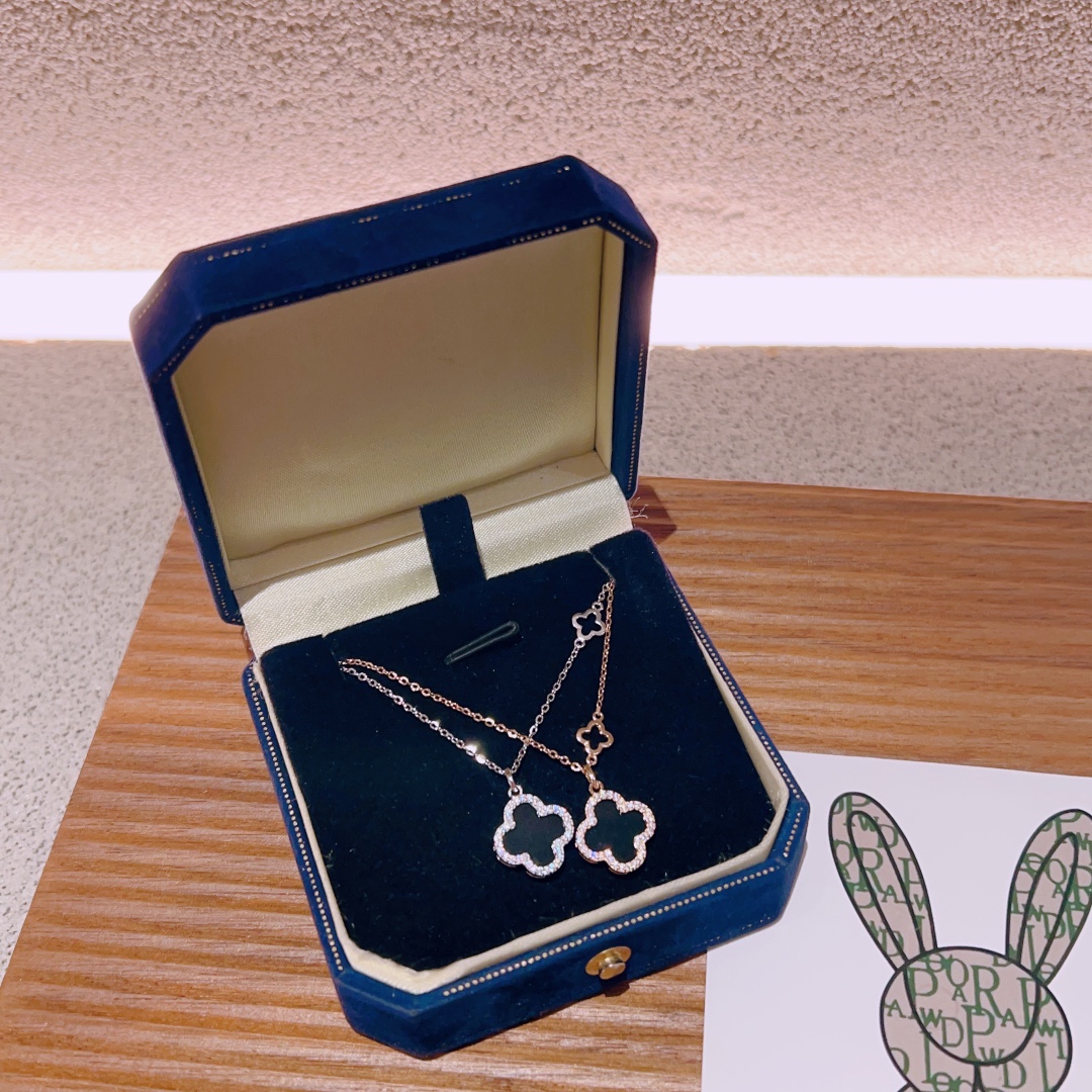 Low Allergy Silver Necklace Playful Wedding Silver