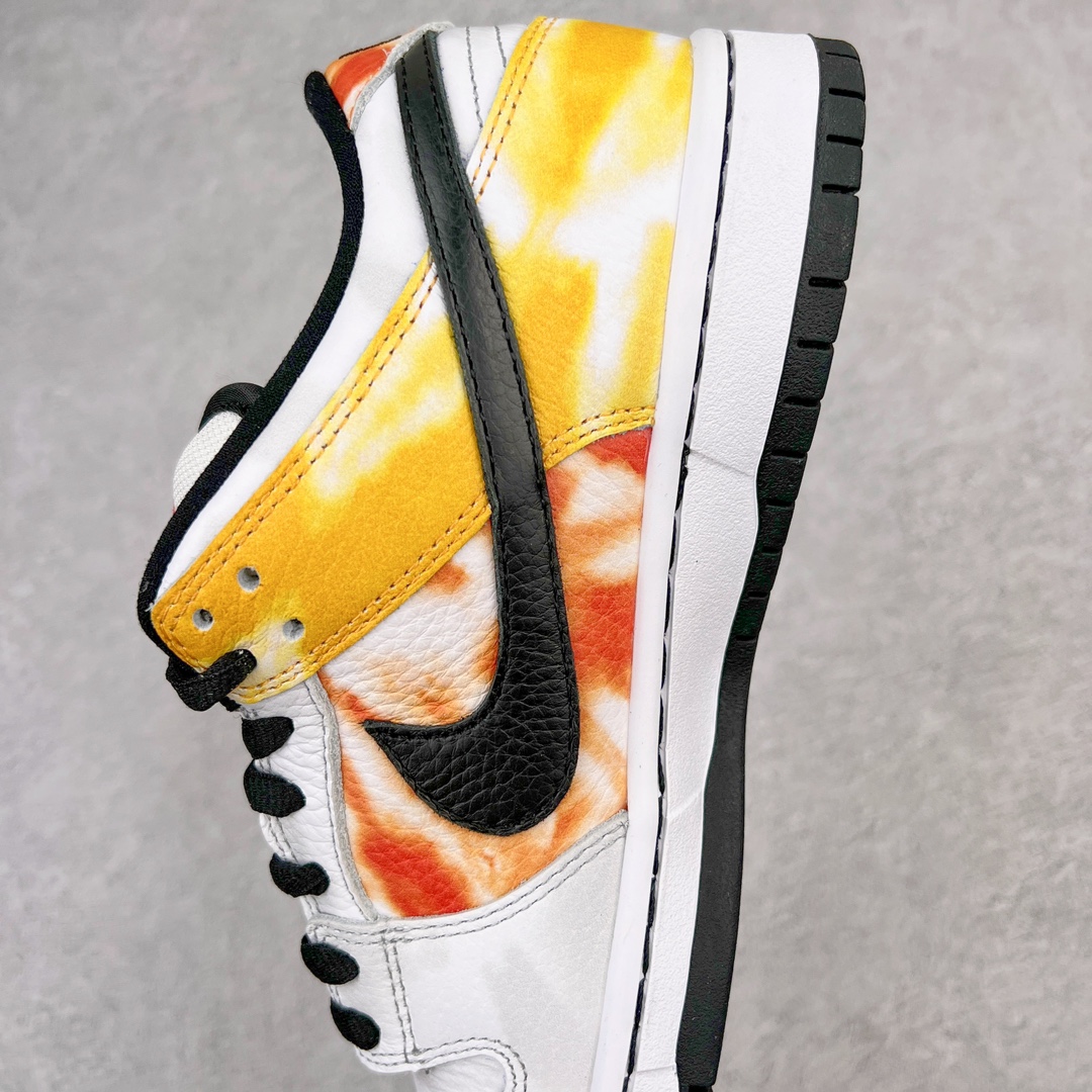 图片[7]-＃AY/GZ纯原福利 NK SB Dunk Low Pro “Raygun Tie-Dye” 外星人白扎染 货号：BQ6832-100 独家原厂航空铝磨具打磨大底 鞋头坡度极致还原 原盒原配 圈内天花板工艺 原厂冲刀 超高清洁度 全鞋零毛边皮料切割 全套原楦原模倾力打造完美版型 采用原厂百宏鞋带以及原厂百宏织唛舌标 内标可供原厂几率过验 原厂中底布黄色点胶 原厂中底布拉帮走线遵循公司 尺码对应库存‼️-选品中心
