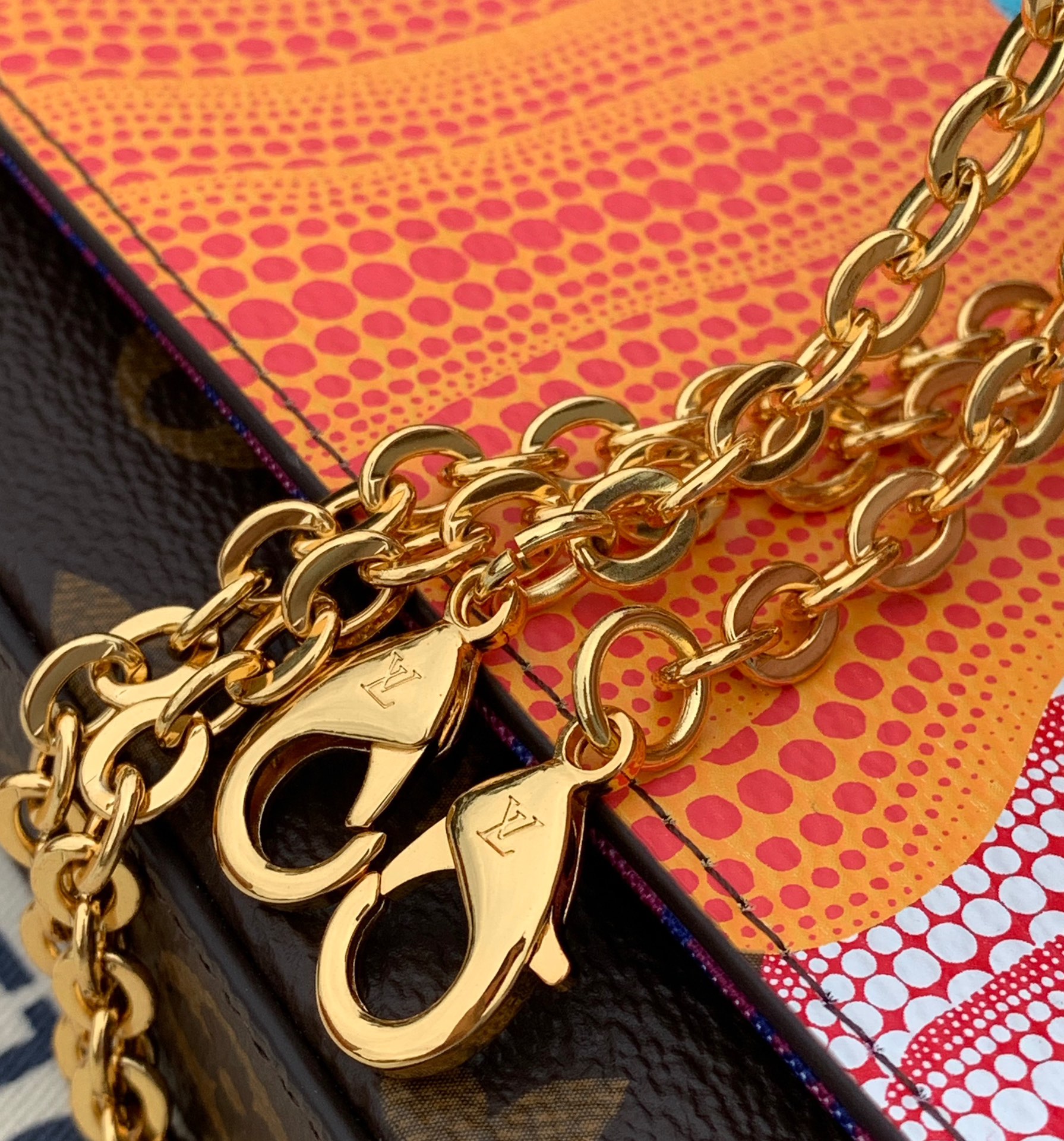 非市场普通货 进口皮料半钢五金尺寸：21×12×3cm🇭🇰香港贸易公司渠道订单！2023年最新款🎃南瓜系