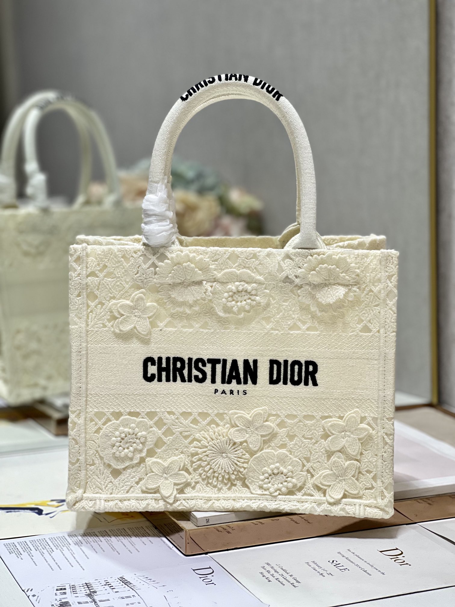 Dior Book Tote Fake
 Tote Bags White Embroidery Vintage Mini