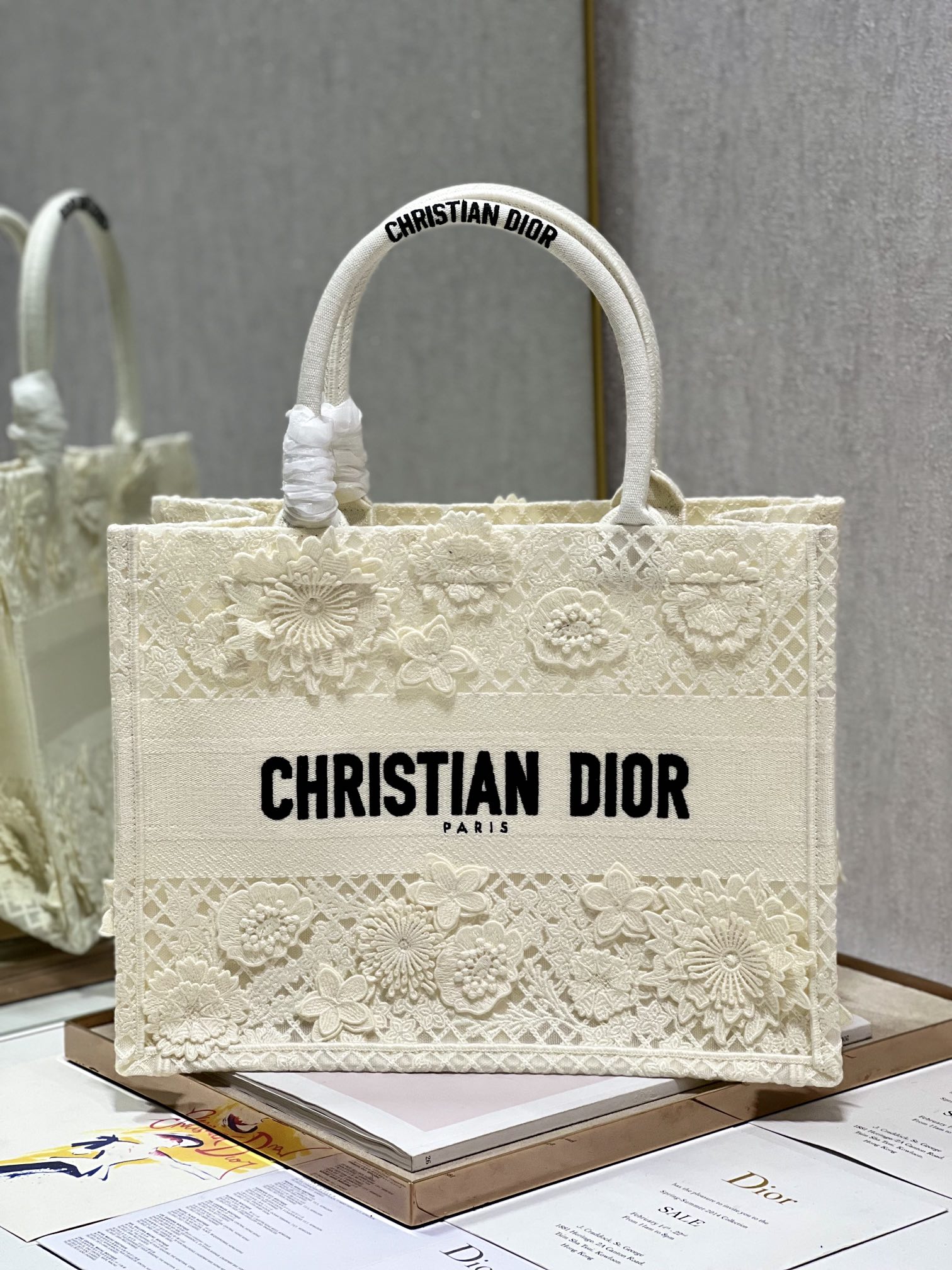 Dior Book Tote Handbags Tote Bags White Embroidery Fashion