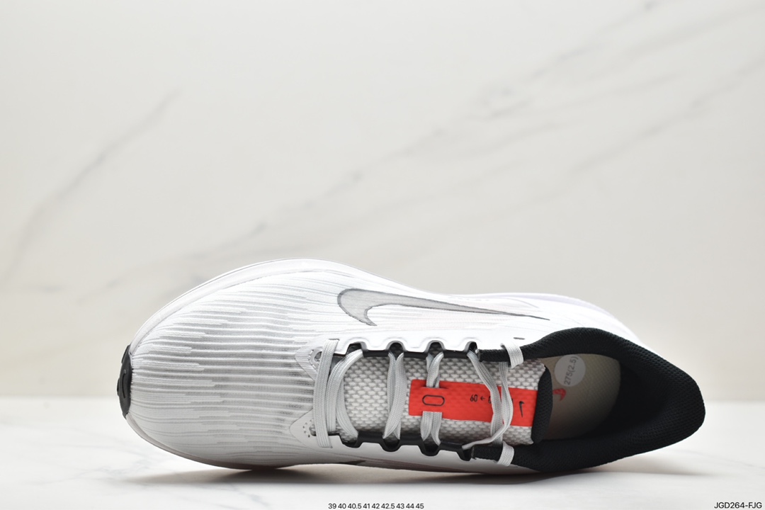 180 Nike Air Zoom Winflo V9 登月网面透气专业跑步鞋 DD6203-009