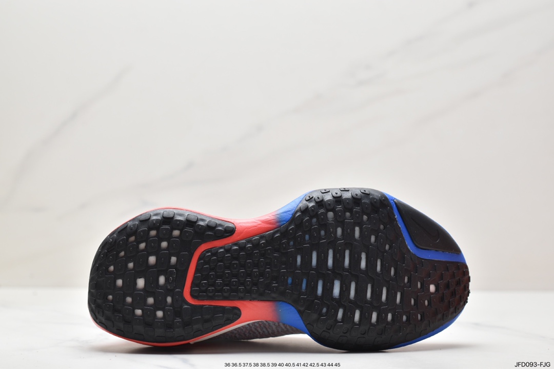 170 ZoomX Invincible Run Flyknit 3”White/Black/Red”不可战胜3代慢跑鞋“针织白黑桔红” DR2615-022