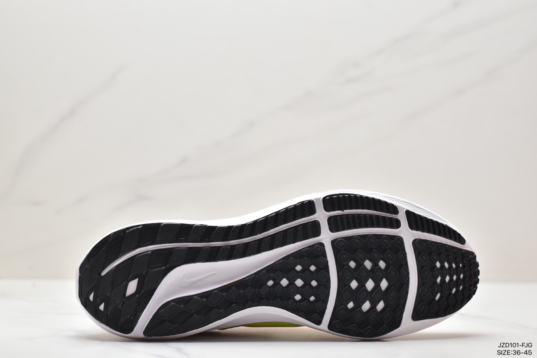 140 Nike Air Zoom Pegasus 登月40代 网面透气跑步鞋 CW8655-055