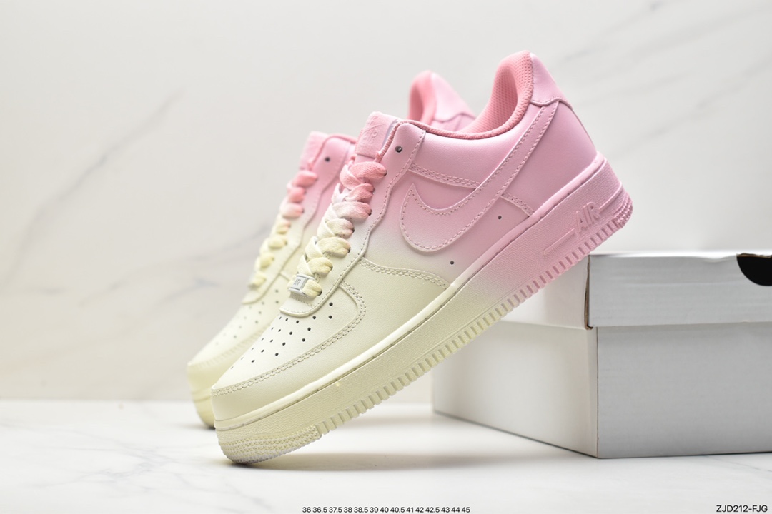 240  Air Force 1 '07 空军一号 采用了整体外观的工具灰色  QR2023-520