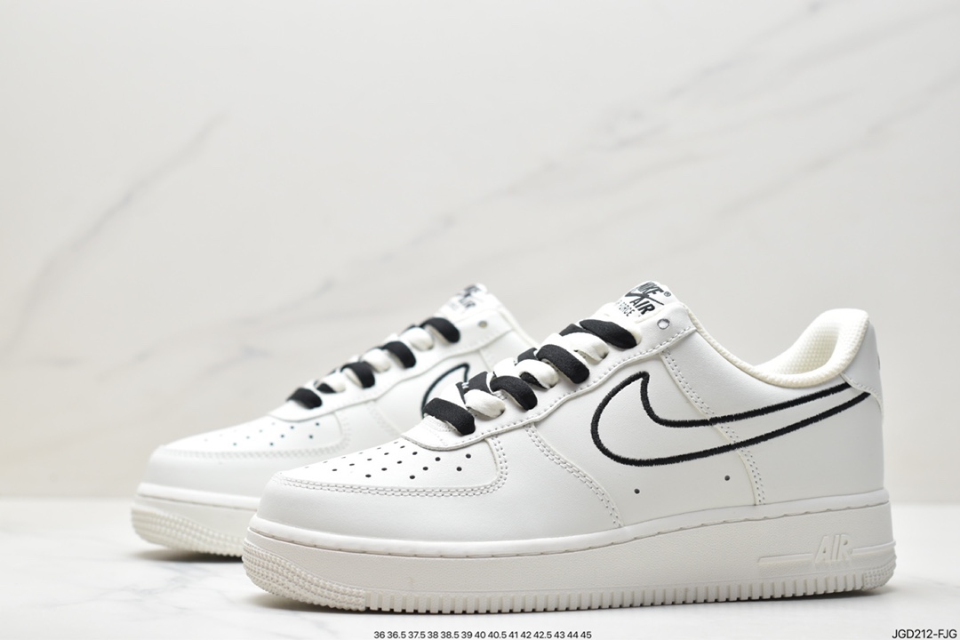 180 耐克Nike Air Force 1 Low 空军一号低帮百搭休闲运动板鞋 CL6326-158