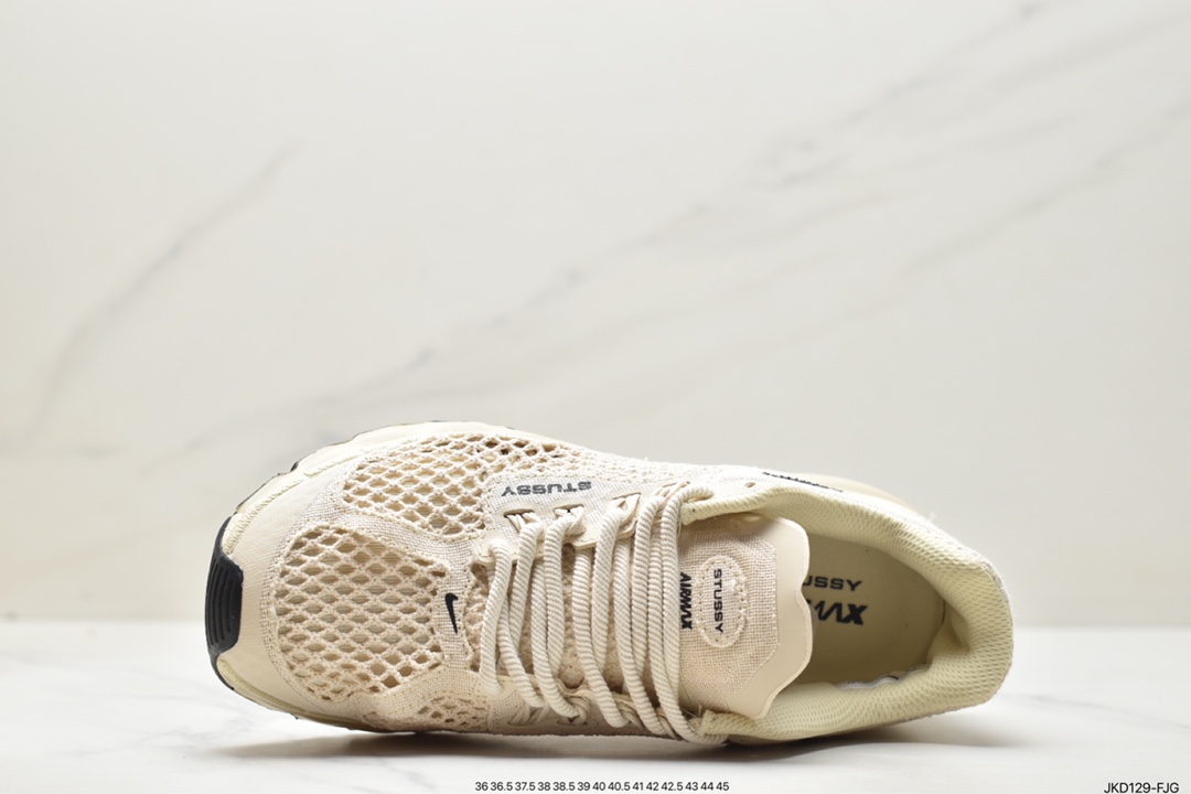 160 Stussy x Nike Air Max 2013 ”Fossil” 斯图西联名气垫跑鞋 DO2461-001